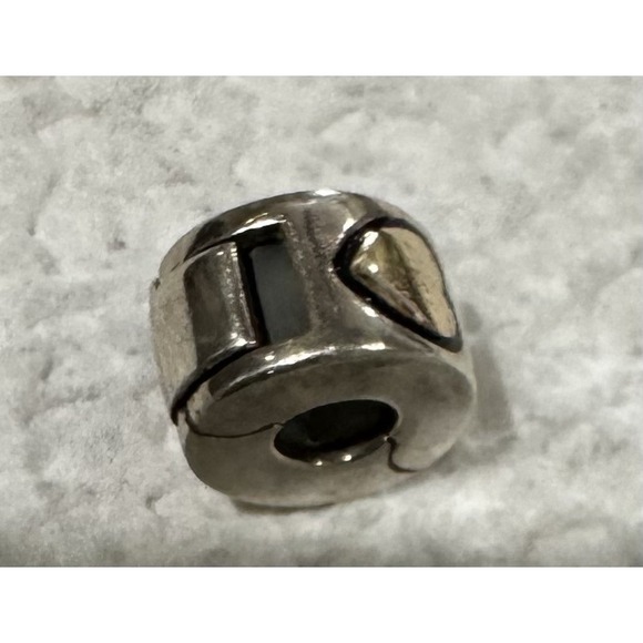 MC-4 Authentic Chamilia Sterling Silver Bead Gold Heart Lock‎ - Picture 2 of 13